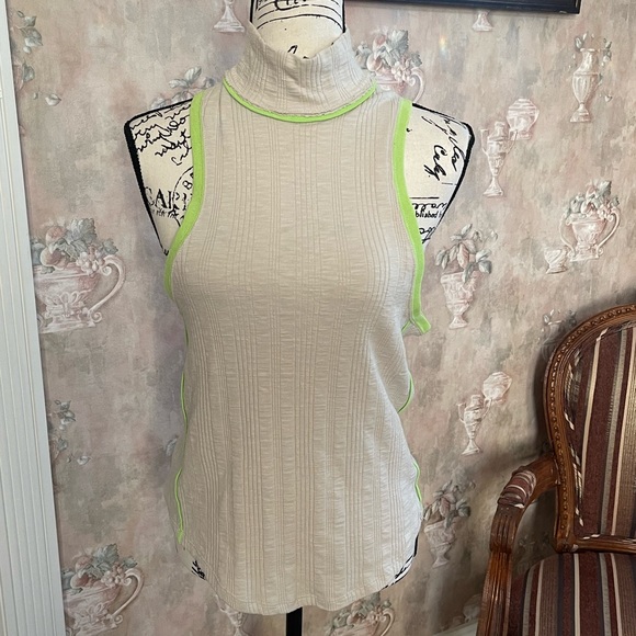 FREE PEOPLE MARLEY MOCK NECK RACER BACK TOP MEDIUM TAN LIME - Picture 4 of 7